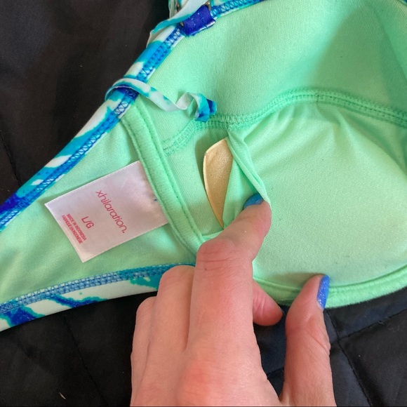 Xhilaration underwire bathing suit top - Picture 10 of 12